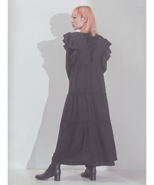 merry jenny(メリージェニー)の「レースアップティアードワンピース(ワンピース・レディース・アイボリー/ブラック/グリーン・FREE)」の9枚目の写真