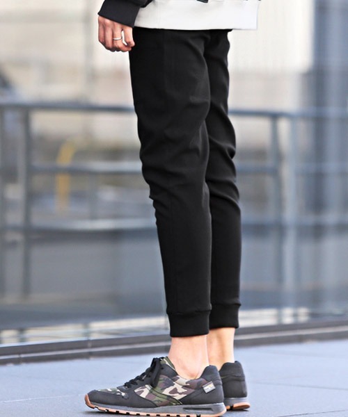 LUXSTYLE(ラグスタイル)の「裏起毛ジョガーパンツ(その他パンツ・メンズ・ブラック/ベージュ・XL/M/L)」の4枚目の写真