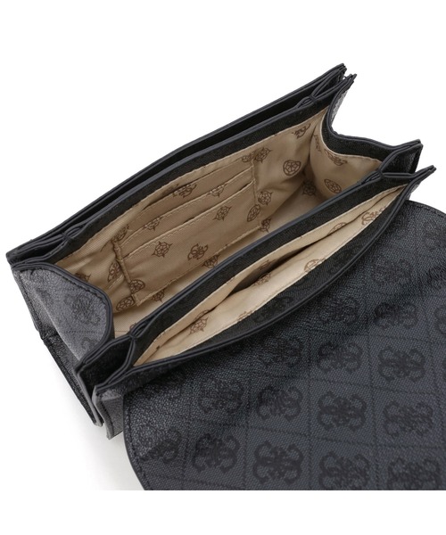 Guess（ゲス）の「ALEXIE Crossbody Flap（ショルダーバッグ・レディース・ダークグレー/ベージュ・ONE SIZE）」の13枚目の写真