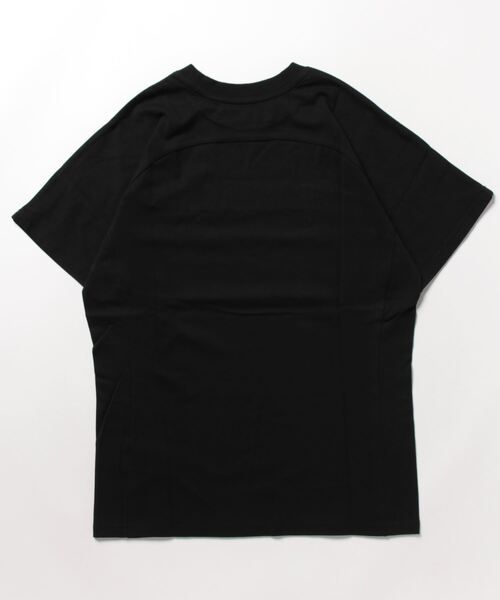 1piu1uguale3 RELAX（ウノピュウノウグァーレトレリラックス）の「【1PIU1UGUALE3 RELAX】グラフィックプリントTシャツ / 刺繍ロゴ半袖Tシャツ（Tシャツ/カットソー・メンズ・ホワイト系4/ホワイト系6/ブラック系1/ブラック系3/ホワイト系1/ホワイト系2/ブラック系5/ブラック系6/ホワイト系3/ホワイト系5/ブラック系2/ブラック系4・SMALL/MEDIUM/LARGE/X-LARGE）」の13枚目の写真