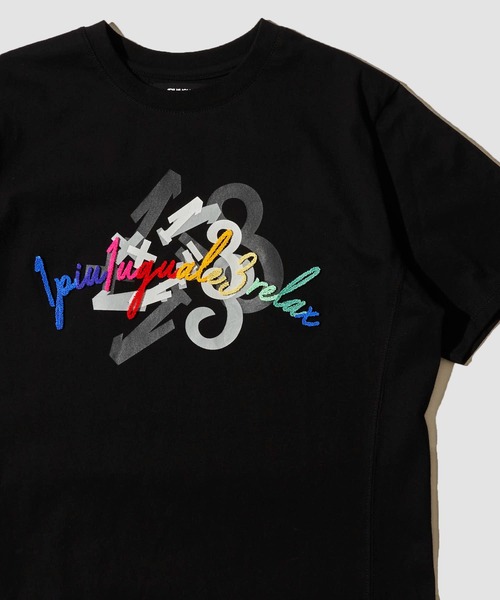 1piu1uguale3 RELAX（ウノピュウノウグァーレトレリラックス）の「【1PIU1UGUALE3 RELAX】グラフィックプリントTシャツ / 刺繍ロゴ半袖Tシャツ（Tシャツ/カットソー・メンズ・ホワイト系4/ホワイト系6/ブラック系1/ブラック系3/ホワイト系1/ホワイト系2/ブラック系5/ブラック系6/ホワイト系3/ホワイト系5/ブラック系2/ブラック系4・SMALL/MEDIUM/LARGE/X-LARGE）」の9枚目の写真