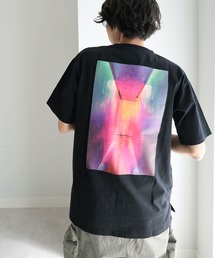 バックカラープリントＴシャツ