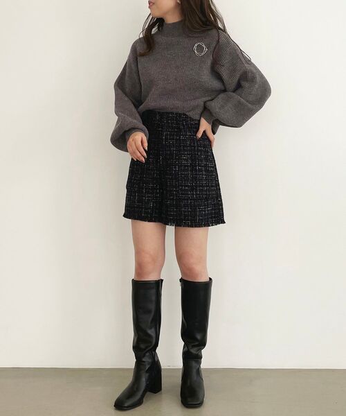 MAJESTIC LEGON(マジェスティックレゴン)の「ツイードフリンジショートパンツ(その他パンツ・レディース・ブラック系その他/グレー系その他/ホワイト系その他・MEDIUM)」の4枚目の写真