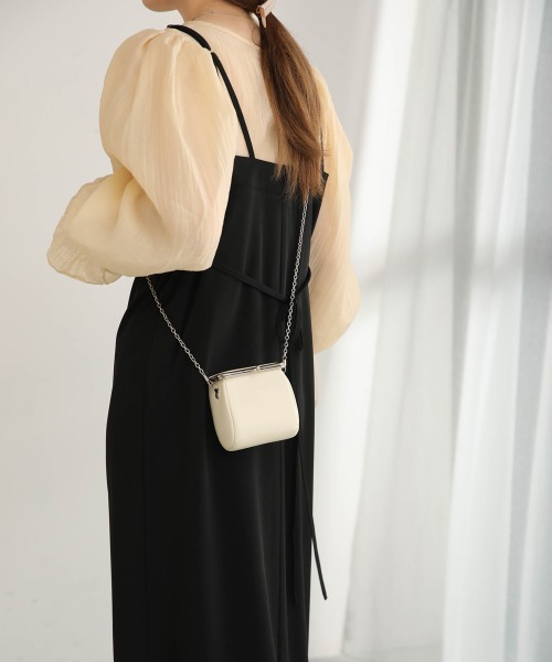Bab（バブ）の「チェーンショルダーポシェット（ショルダーバッグ・レディース・ブラック/アイボリー/シルバー・ONESIZE）」の12枚目の写真
