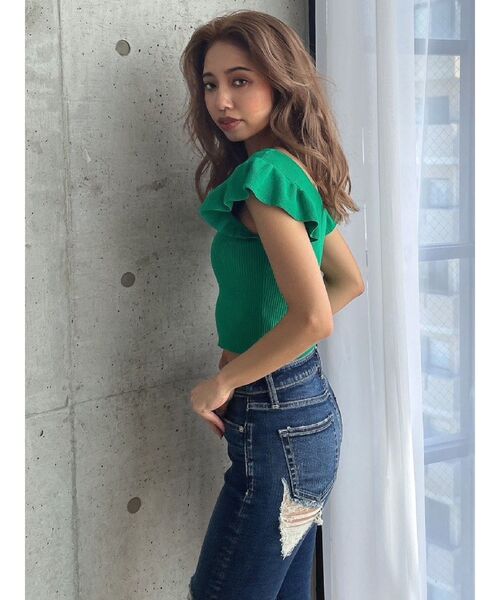 GYDA（ジェイダ）の「2WAYフリルリブニットTOPS（ニット/セーター・レディース・ブラック/グリーン・FREE）」の5枚目の写真
