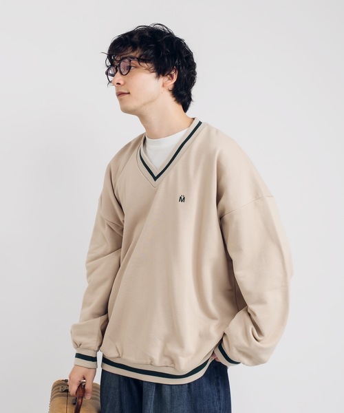 MUHET(ミュエータ)の「Vネックスウェット(スウェット・レディース・ベージュ/ブラック・X-LARGE/MEDIUM)」の12枚目の写真