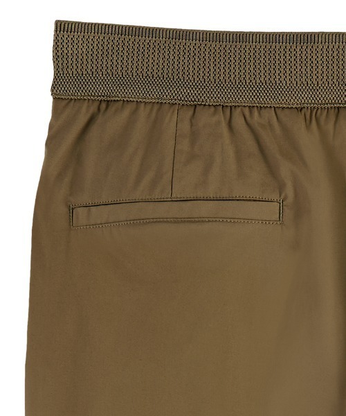 SCOTCH&SODA(スコッチアンドソーダ)の「Fave ポプリン テーパードジョガー【169814】(その他パンツ・メンズ・ブラック/カーキ・SMALL/LARGE/MEDIUM)」の8枚目の写真