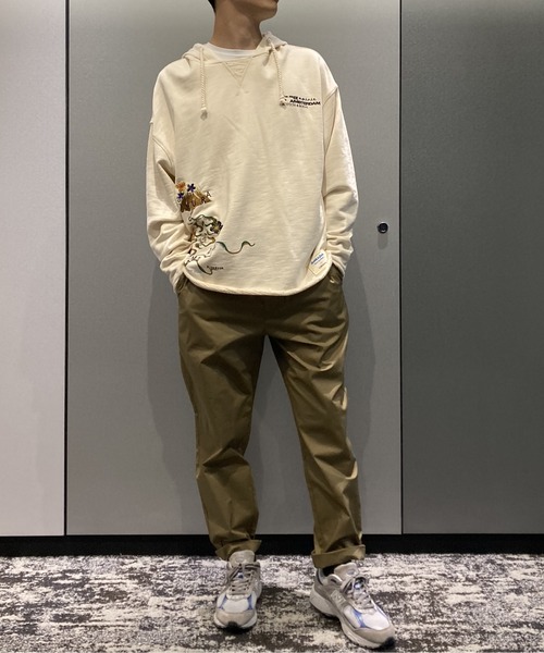 SCOTCH&SODA(スコッチアンドソーダ)の「Fave ポプリン テーパードジョガー【169814】(その他パンツ・メンズ・ブラック/カーキ・SMALL/LARGE/MEDIUM)」の13枚目の写真