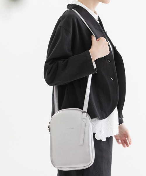 nop de nod（ノップドゥノッド）の「ラウンドショルダーバッグ（ショルダーバッグ・レディース・ブラック/アイボリー/ダークグレー/オフホワイト/シルバー・8/フリー）」の5枚目の写真