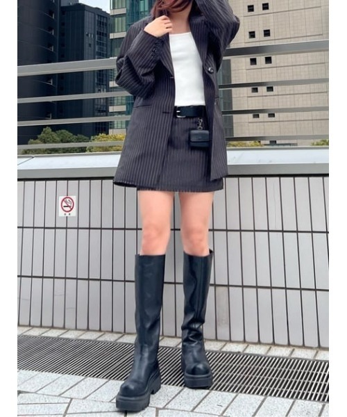 【CIDER】ウールライク ソリッドボタン ミニスカート ※送関込 SLY(スライ)の「CUTOFF SUITING LW S/SK カットオフ スー
