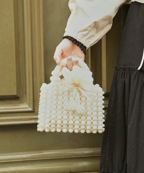 paravion（パラビオン）の「ポーチ付フェイクパールバッグ（ハンドバッグ・レディース・ホワイト・FREE）」の9枚目の写真