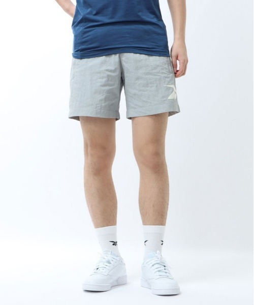 Reebok（リーボック）の「ベクター ショーツ / CL VECTOR WVN SHORT（その他パンツ・メンズ・ブルー/グレー/ブラック/ネイビー・SMALL/XX-LARGE/XXX-LARGE/X-LARGE/LARGE/MEDIUM）」の2枚目の写真