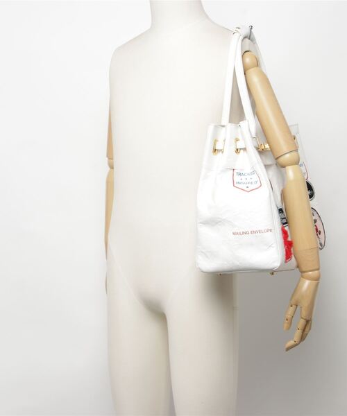 A LOVE MOVEMENT レディメイド　ペーパートートバッグ A LOVE MOVEMENT ALM ペーパーバッグ アラブムーブメント トート