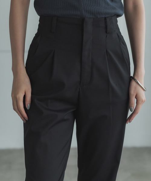 UNITED TOKYO(ユナイテッドトウキョウ)の「【セットアップ対応】ネオベーシックパンツ-ウォッシャブル-(スラックス・レディース・ベージュ/ブラック・1/2)」の18枚目の写真