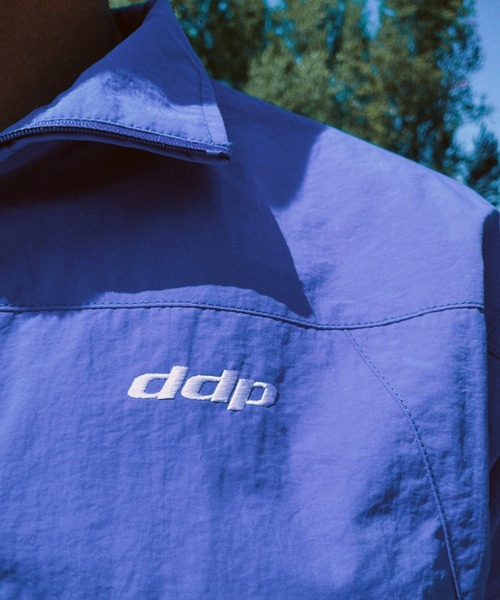 ddp（ディーディーピー）の「【 ddp / ディーディーピー 】 ナイロン トラックジャケット NYLON TRACK JACKET MNF A5306-124AA01（ナイロンジャケット・メンズ・ネイビー/ブルー/チャコールグレー・MEDIUM）」の6枚目の写真