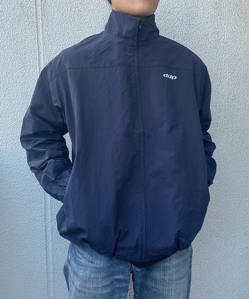 ddp（ディーディーピー）の「【 ddp / ディーディーピー 】 ナイロン トラックジャケット NYLON TRACK JACKET MNF A5306-124AA01（ナイロンジャケット・メンズ・ネイビー/ブルー/チャコールグレー・MEDIUM）」の17枚目の写真