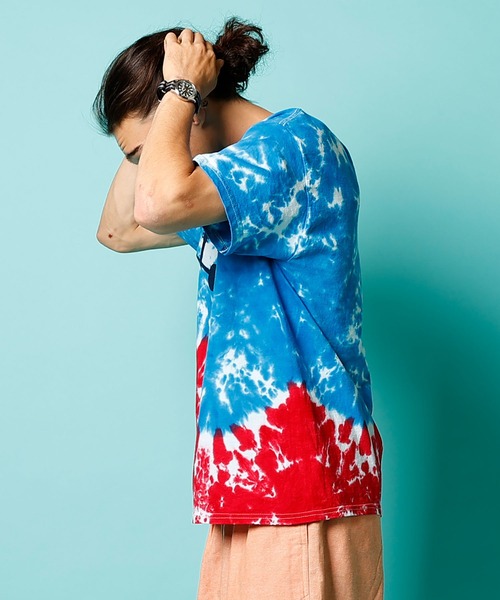 DOWN ON THE CORNER(ダウンオンザコーナー)の「S/S TIE DYE TEE“GUITAR WORKS” / ショートスリーブ タイダイティー"ギターワークス”(Tシャツ/カットソー・メンズ・ブルー系その他・MEDIUM/LARGE/X-LARGE)」の7枚目の写真