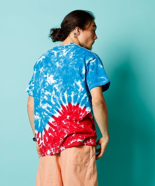 DOWN ON THE CORNER(ダウンオンザコーナー)の「S/S TIE DYE TEE“GUITAR WORKS” / ショートスリーブ タイダイティー"ギターワークス”(Tシャツ/カットソー・メンズ・ブルー系その他・MEDIUM/LARGE/X-LARGE)」の8枚目の写真