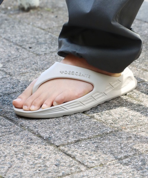 DESCENTE（デサント）の「DESCENTE/デサント ENERZITE CALM THONG V2 エナザイト カーム トング サンダル（サンダル・メンズ・グレー/アイボリー/ライトブルー/ブラック・23/24/25/26/27/28）」の15枚目の写真