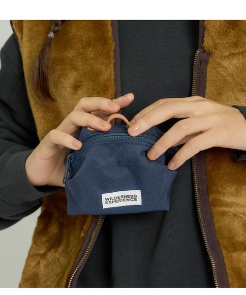 WILDERNESS EXPERIENCE(ウィルダネスエクスペリエンス)の「【WILDERNESS EXPERIENCE(ウィルダネスエクスペリエンス)】Walnut Pouch 2/ミニポーチ(エコバッグ/サブバッグ・メンズ・ブラック/ネイビー/カーキ/グリーン系その他/ダークベージュ・フリー)」の5枚目の写真