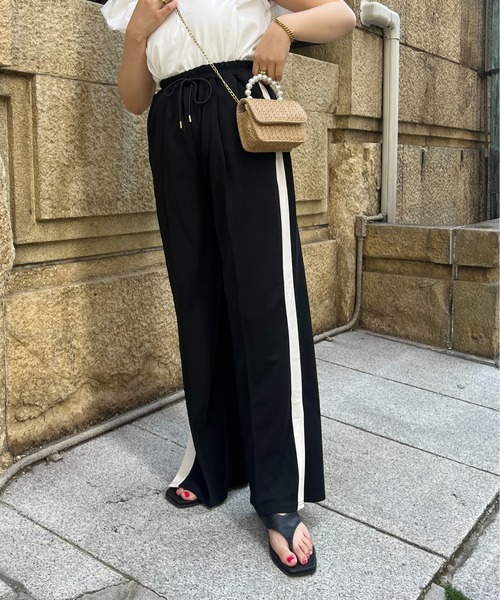 DIANTE★サイドスリットパンツ サイドラインスリットパンツ≪手洗い可能≫ | VICKY（Women