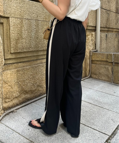 prose verse（プロズヴェール）の「サイドスリットラインパンツ（その他パンツ・レディース・ネイビー/ブラック・ﾌﾘ-）」の8枚目の写真