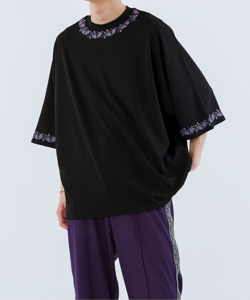 Ellno Loset(エルノロゼット)の「フラワー刺繍ドルマンT(Tシャツ/カットソー・メンズ・オフホワイト/ブラック・MEDIUM/LARGE)」の13枚目の写真