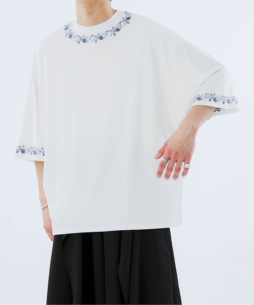 Ellno Loset(エルノロゼット)の「フラワー刺繍ドルマンT(Tシャツ/カットソー・メンズ・オフホワイト/ブラック・MEDIUM/LARGE)」の8枚目の写真