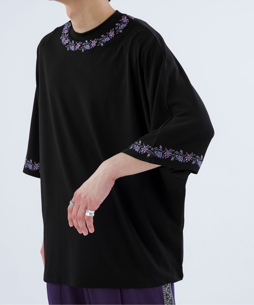 Ellno Loset(エルノロゼット)の「フラワー刺繍ドルマンT(Tシャツ/カットソー・メンズ・オフホワイト/ブラック・MEDIUM/LARGE)」の12枚目の写真
