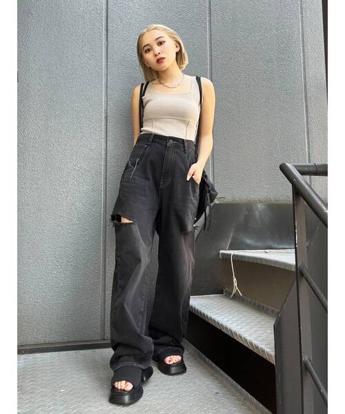 EMODA（エモダ）の「ミニマルフィットトップ（タンクトップ・レディース・ブラック/ホワイト/グレー/ベージュ・FREE）」の6枚目の写真