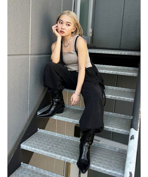 EMODA（エモダ）の「ミニマルフィットトップ（タンクトップ・レディース・ブラック/ホワイト/グレー/ベージュ・FREE）」の7枚目の写真