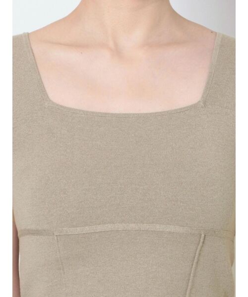 EMODA（エモダ）の「ミニマルフィットトップ（タンクトップ・レディース・ブラック/ホワイト/グレー/ベージュ・FREE）」の14枚目の写真