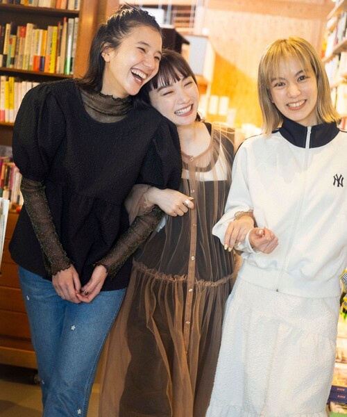 FREAK'S STORE（フリークスストア）の「フクレジャガード アシメスカート（スカート・レディース・ベージュ/ブラック/オフホワイト・SMALL/MEDIUM）」の21枚目の写真