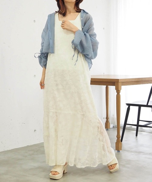 tiptop（ティップトップ）の「ベロアオパールキャミワンピース（ワンピース・レディース・ブラック/アイボリー/グレイッシュベージュ・FREE）」の4枚目の写真