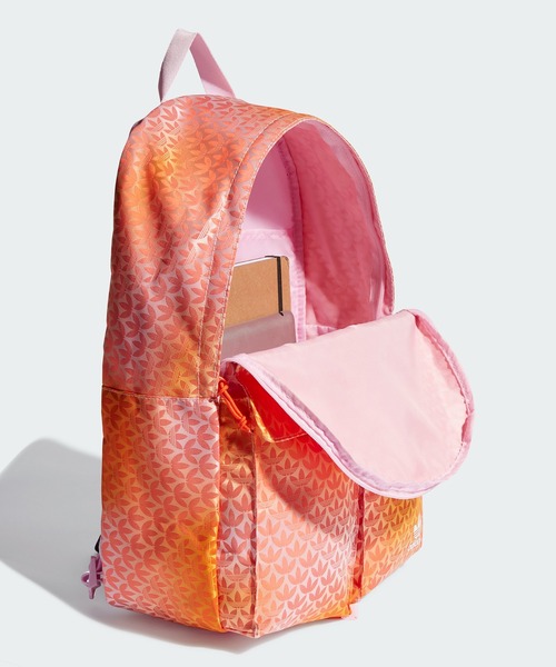 adidas（アディダス）の「トレフォイル モノグラム ジャカード バックパック / アディダスオリジナルス adidas Originals（バックパック/リュック・レディース・オレンジ・FREE）」の4枚目の写真