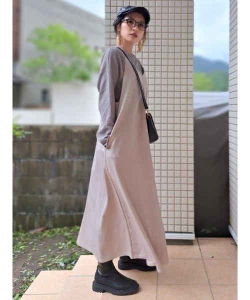 Right-on(ライトオン)の「【HONEYSUCKLE ROSE】キャミワンピース(ワンピース・レディース・ホワイト×カーキブラウン/ブラック・M-L)」の16枚目の写真