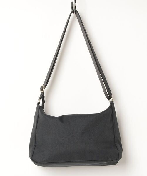 anello（アネロ）の「anello GRANDE / グリッター　多収納ショルダー / GTC4132Z（トートバッグ・レディース・ベージュ系その他/ブラック/ライトグレー/ネイビー・ONESIZE）」の5枚目の写真