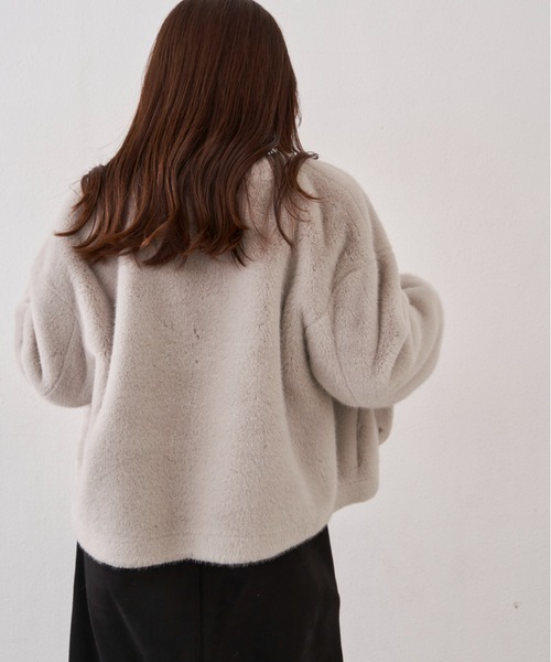 【新品未使用タグ付き】シェリーアイランド　ファーショートコート ファーショートコート（ノーカラーコート）｜Shelly island