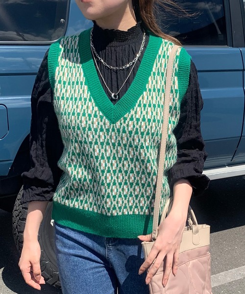 CRB（シーアールビー）の「レトロ柄ベスト（ベスト・レディース・グリーン/ブラック/ベージュ・F）」の3枚目の写真
