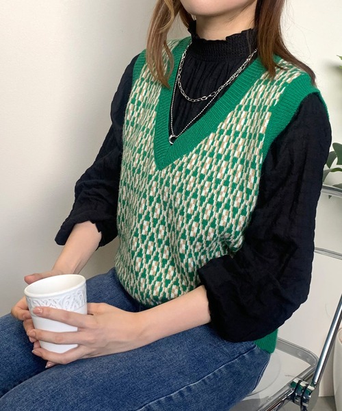 CRB（シーアールビー）の「レトロ柄ベスト（ベスト・レディース・グリーン/ブラック/ベージュ・F）」の5枚目の写真