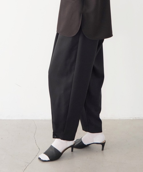 裾ボタン きれいめ 裾のボタンで2wayに使える綺麗めパンツ☆ダンス