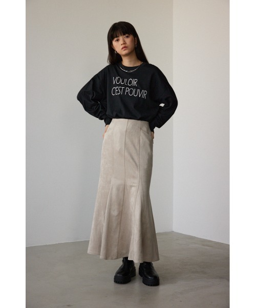 AZUL by moussy（アズールバイマウジー）の「フェイクスエードマーメイドスカート（スカート・レディース・ブラック/ライトベージュ・MEDIUM/SMALL）」の13枚目の写真