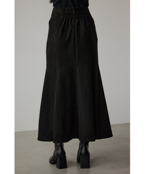 AZUL by moussy（アズールバイマウジー）の「フェイクスエードマーメイドスカート（スカート・レディース・ブラック/ライトベージュ・MEDIUM/SMALL）」の8枚目の写真