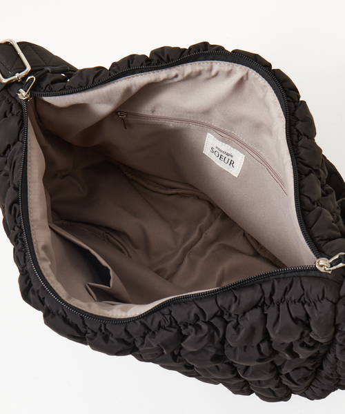 LOWELL things（ロウェル　シングス）の「キルティングワンショルダーバッグ/クロスボディバッグ（ショルダーバッグ・レディース・ブラック/グリーン/グレイッシュベージュ・フリー）」の17枚目の写真