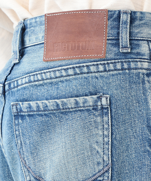 Ray BEAMS（レイビームス）の「◇●■FACTOTUM femme×Ray BEAMS / 別注スター デニム パンツ（デニムパンツ・レディース・インディゴブルー・38/36）」の5枚目の写真