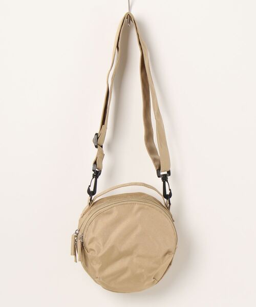 EARTH MADE(アースメイド)の「NYLON 〇 MINI 2WAY SHOULDER(ショルダーバッグ・レディース・レモンイエロー/ブラック/レッド/ベージュ・FREE)」の1枚目の写真