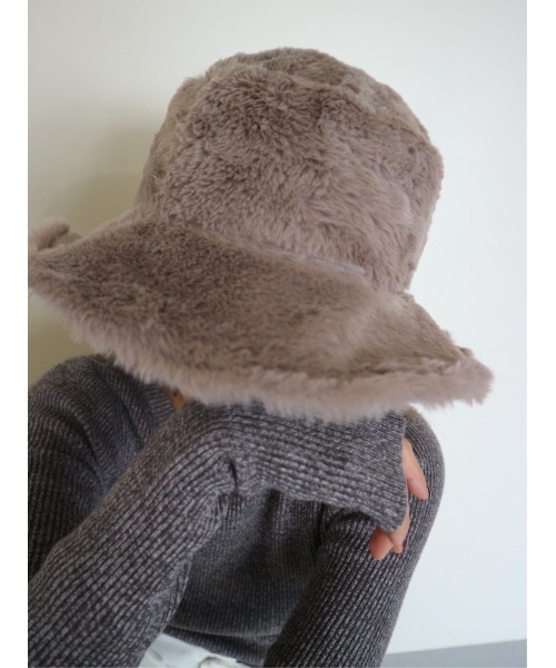 TRUNC（トランクエイティーエイト）の「2WAY Mouton Backet Hat（ハット・レディース・グレイッシュベージュ・FREE）」の3枚目の写真