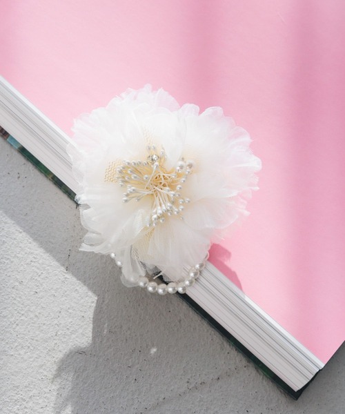 GLOBAL WORK（グローバルワーク）の「コサージュ/989831（ブローチ/コサージュ・レディース・ベージュ/ベージュ系その他2/ベージュ系その他/ホワイト系その他/グレイッシュベージュ/グレー×ピンク/グレー系1/ブラウン系その他/ベージュ系その他3/オフホワイト/グレー×ホワイト/ピンク系1・ONE SIZE）」の2枚目の写真