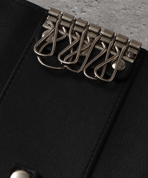 dunhill（ダンヒル）の「【DUNHILL/ダンヒル】本革 ロゴ刻印メタルプレート キーケース（キーケース/キーアクセサリー・メンズ・ブラック・FREE）」の9枚目の写真