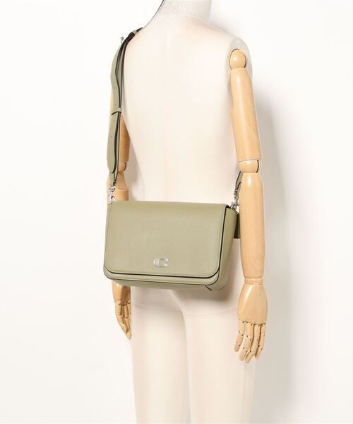 COACH（コーチ）の「メッセンジャー バッグ・シグネチャー キャンバス
